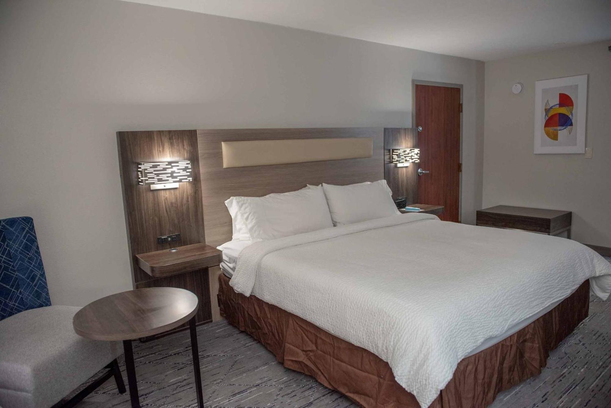 Keene Elm City Hotel, Ascend Hotel Collection Exterior photo